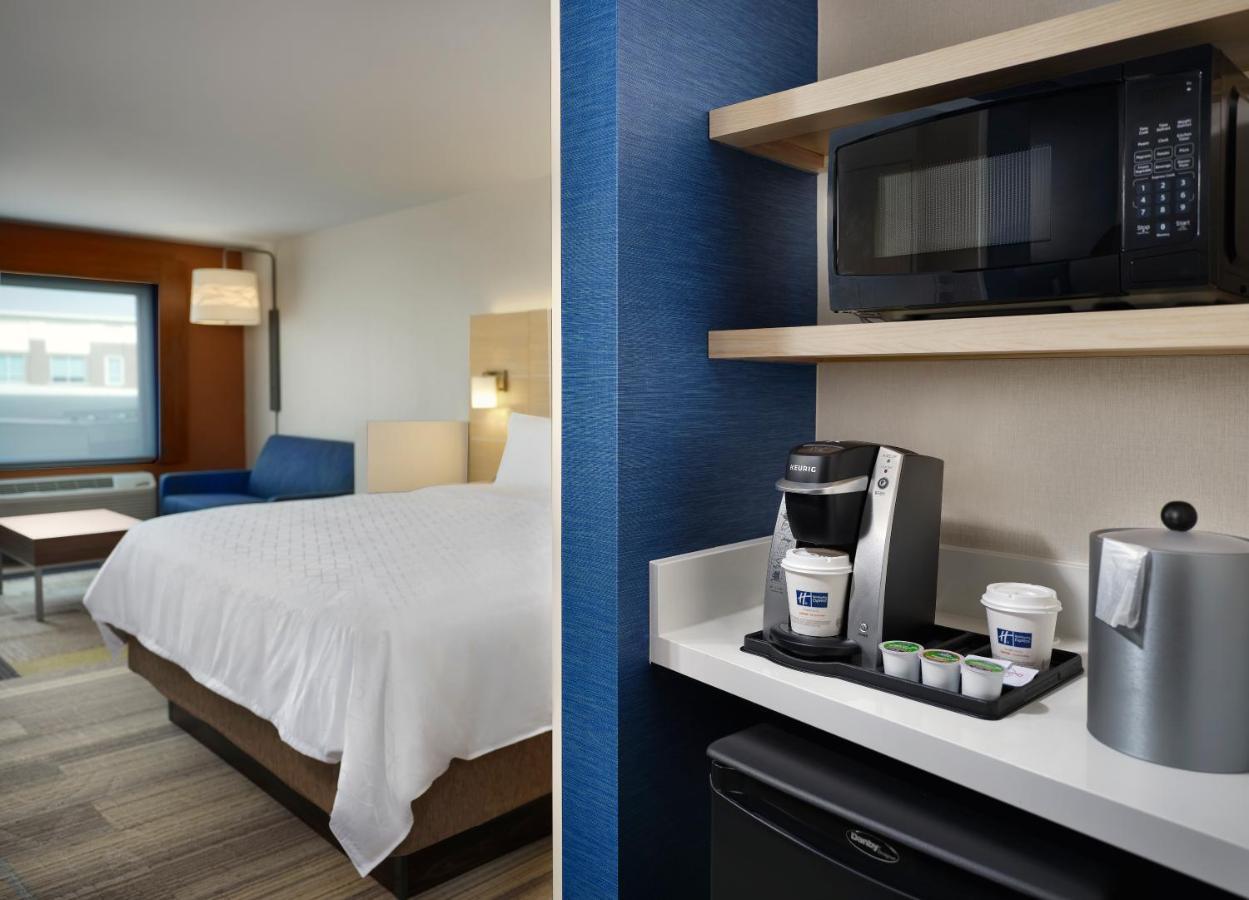 Holiday Inn Express & Suites - Lockport By Ihg Екстериор снимка