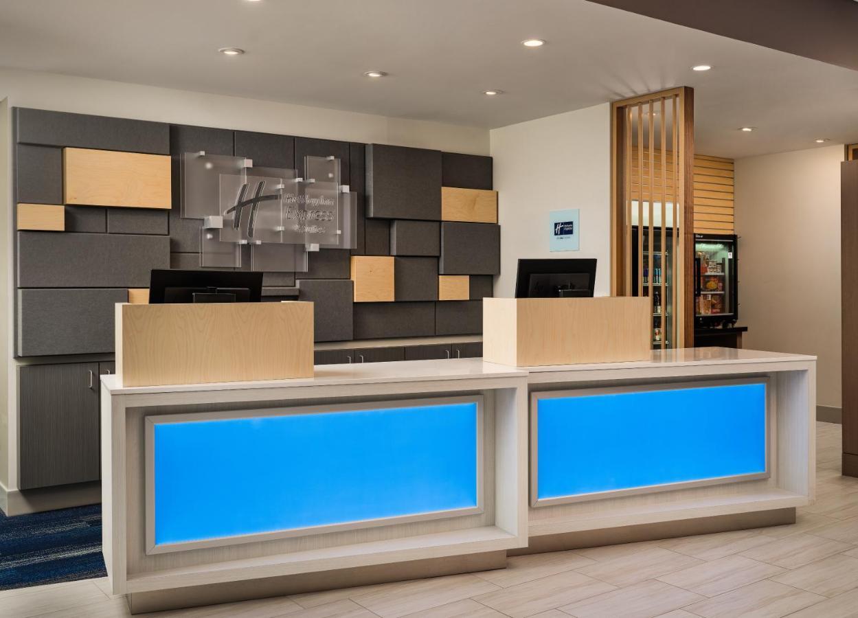 Holiday Inn Express & Suites - Lockport By Ihg Екстериор снимка
